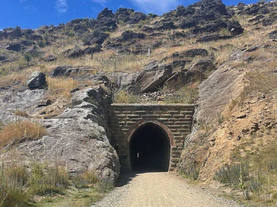 "We booked to do the Otago Central Rail Trail using Trail Journeys on the recommendation of a friend. We weren’t disappointed. The service was exemplary from beginning to end. We had to change our dates and they were very accommodating, despite it being high season. The transfers were very efficient, the bikes were great (big touring bikes with panniers and high handlebars) and the accommodation was superb (although we did book the ‘luxury’ itinerary)." |  Kirsty C