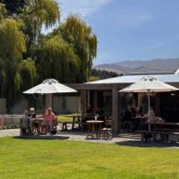 Enjoy a glass on one of Trail Journeys wine tours | Bec Adams