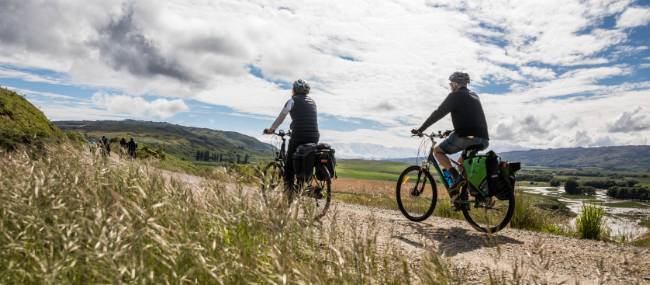 Cycling the Ida Valley | Lachlan Gardiner